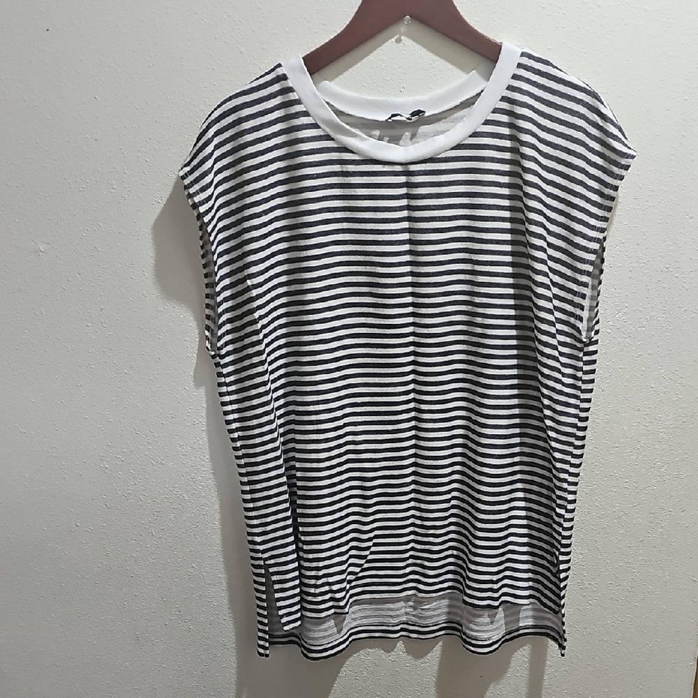 White Birch Navy and White Striped Short Sleeve Top